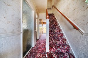 Entrance Hall- click for photo gallery